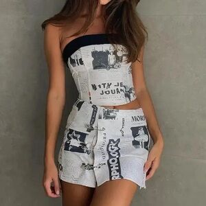 Boutique newspaper set